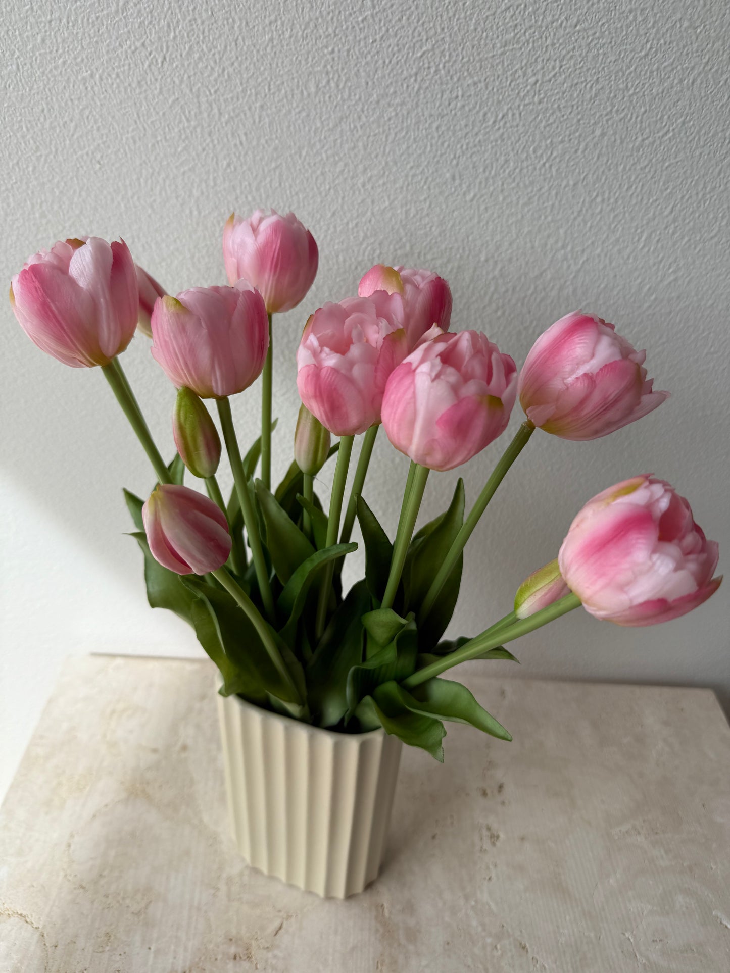 15 Deluxe tulips - light pink