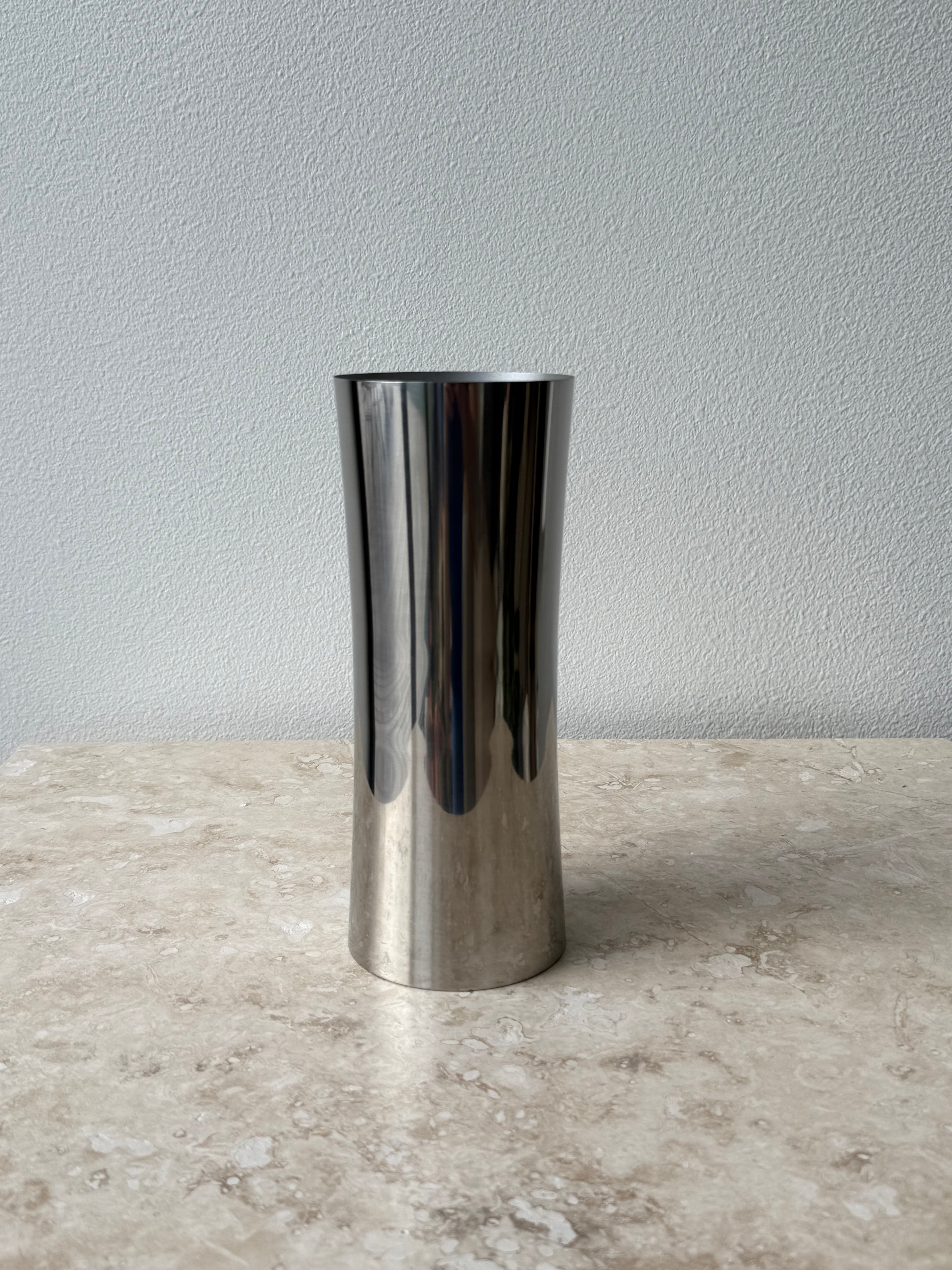 Stål vase