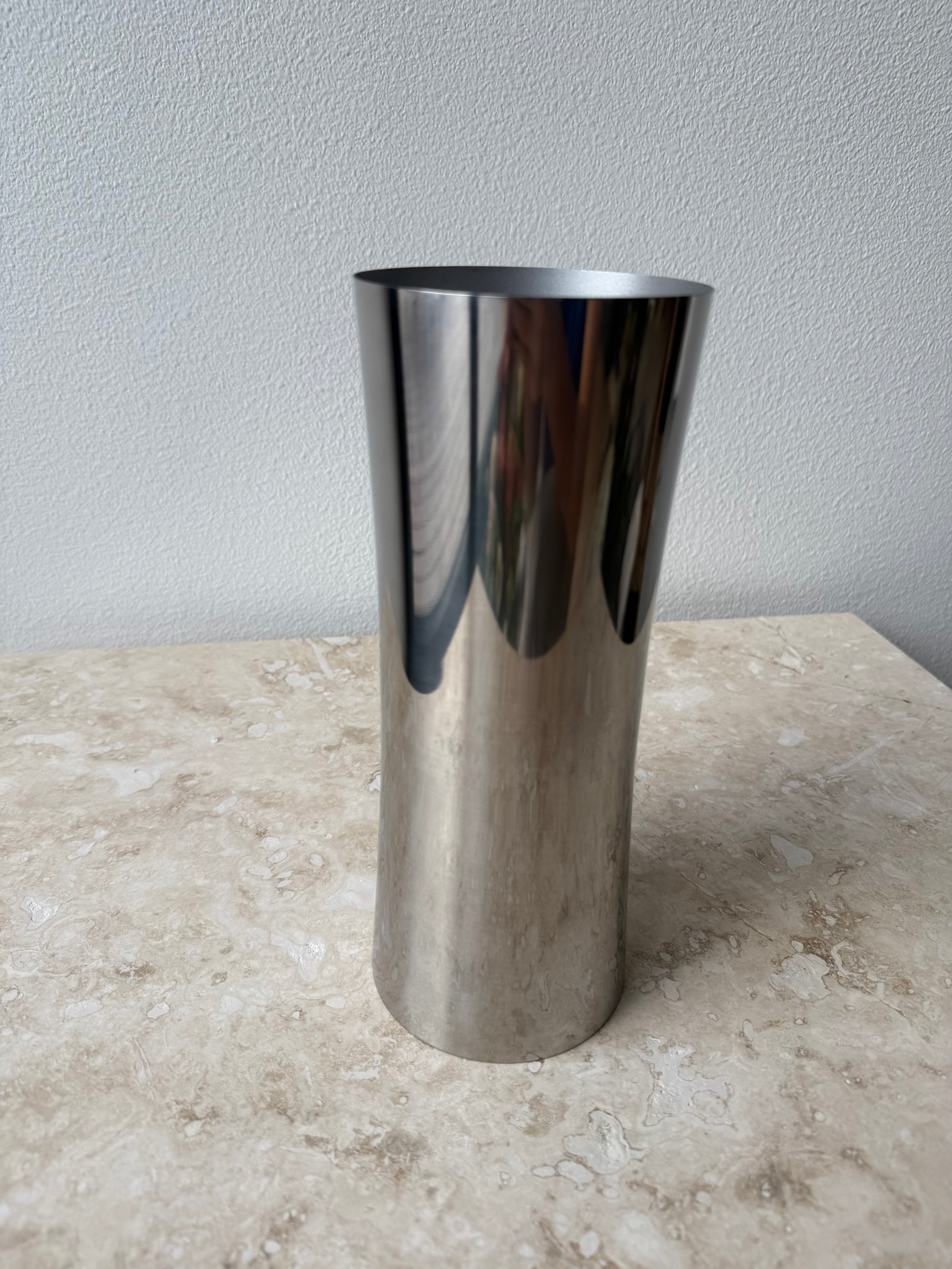 Stål vase