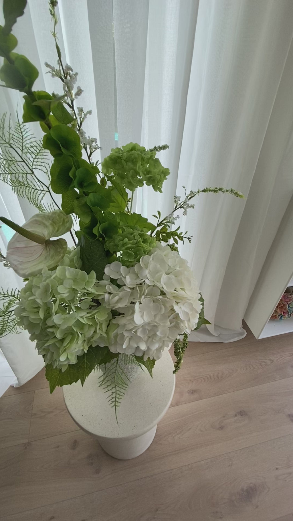 Green & White